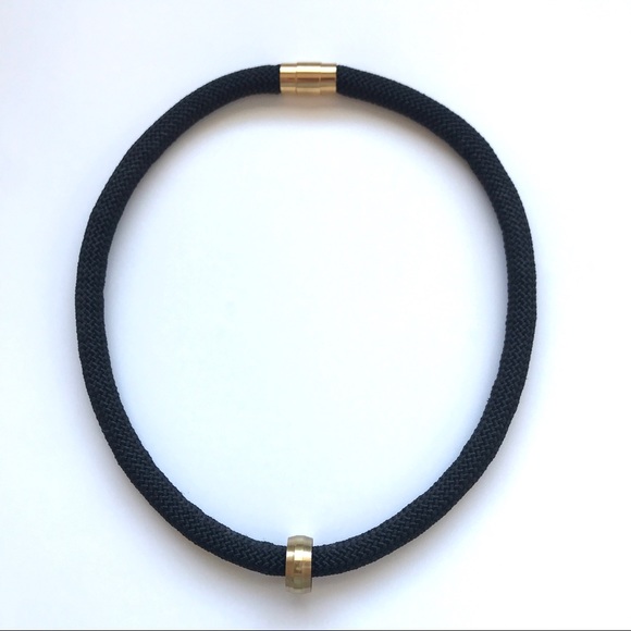 Black rope necklace - Multiple ways to wear it - Picture 3 of 10